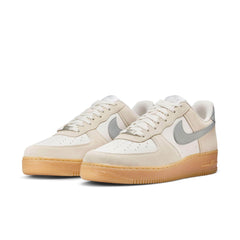 Nike Air Force 1 '07 LV8 - Men's
