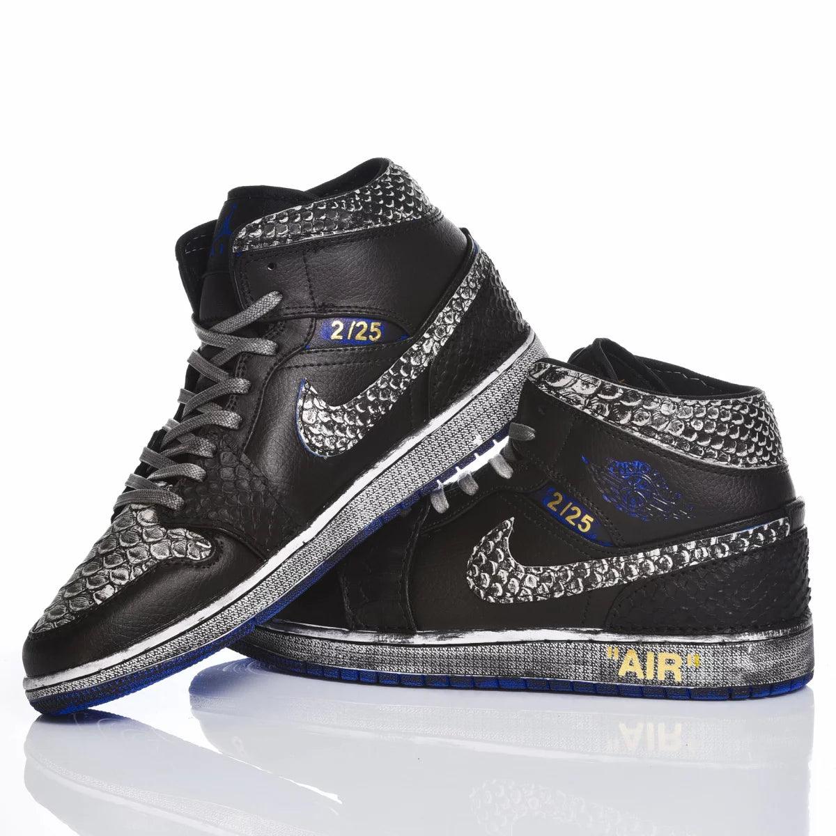 Air Jordan 1 Club Dust