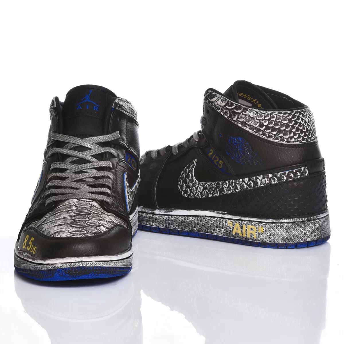 Air Jordan 1 Club Dust