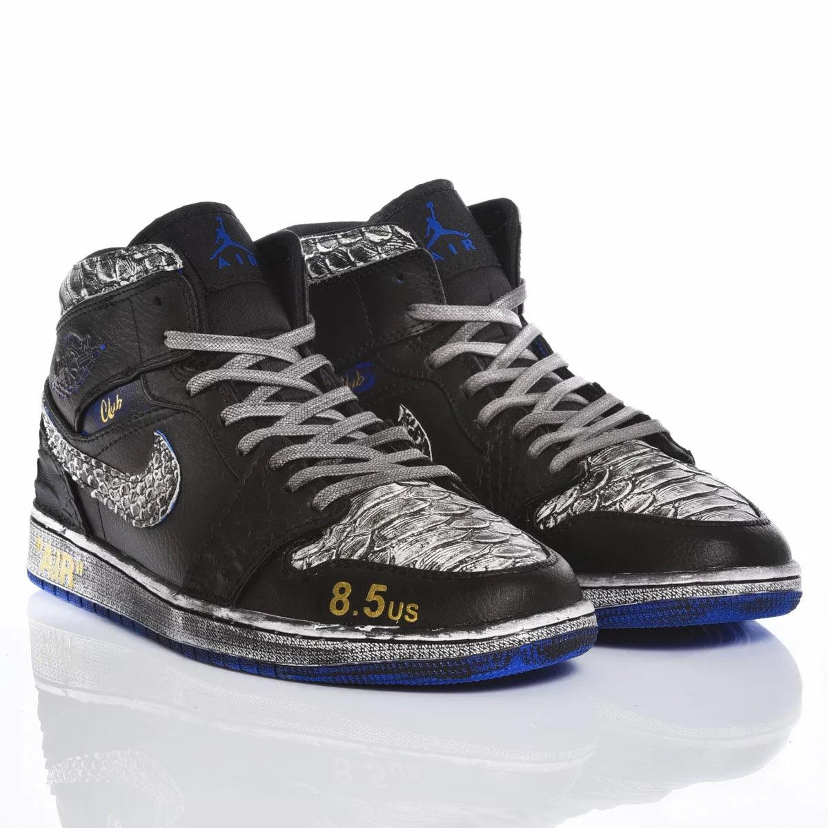 Air Jordan 1 Club Dust