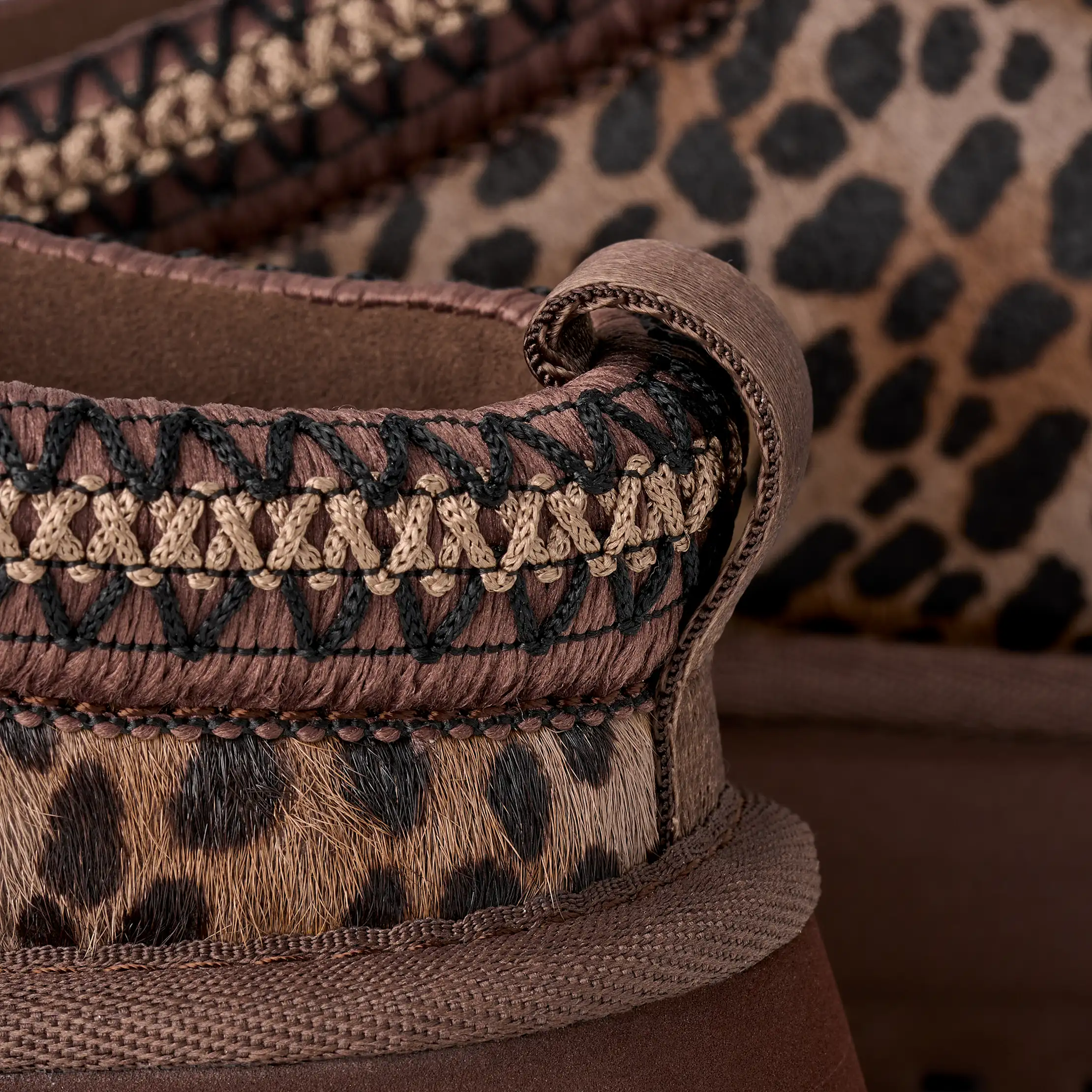Tazz Caspian Burnt Cedar (Women) - FINAL SALE