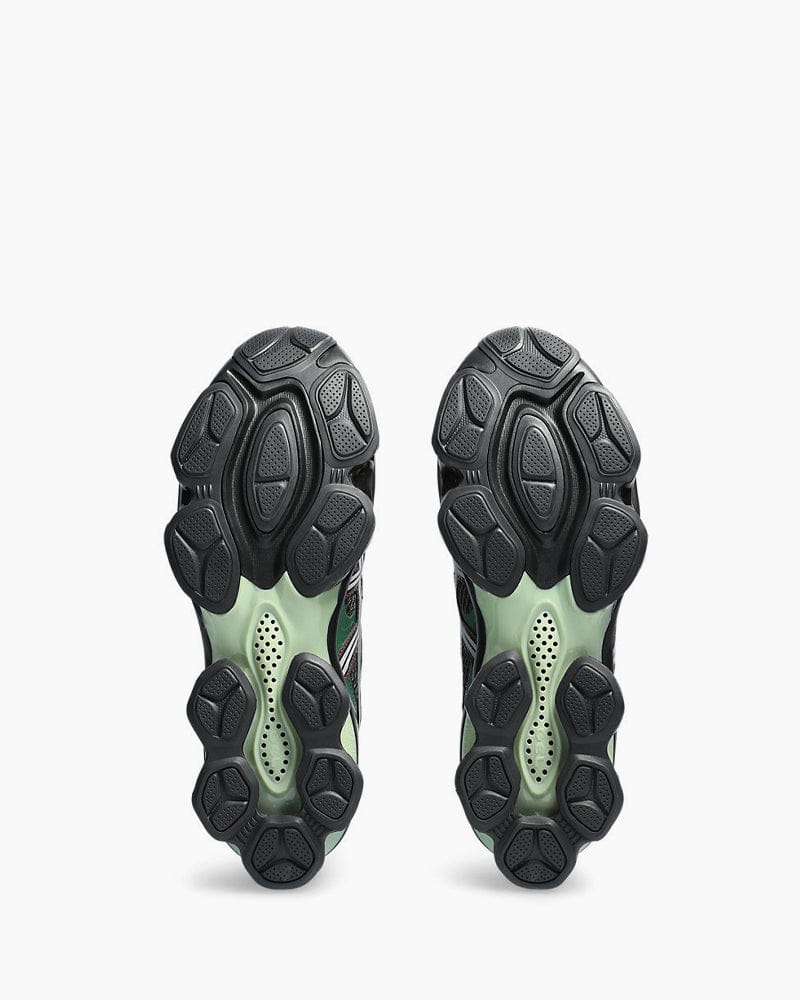 Men's Airport Outfit Breathable Mesh Trainers