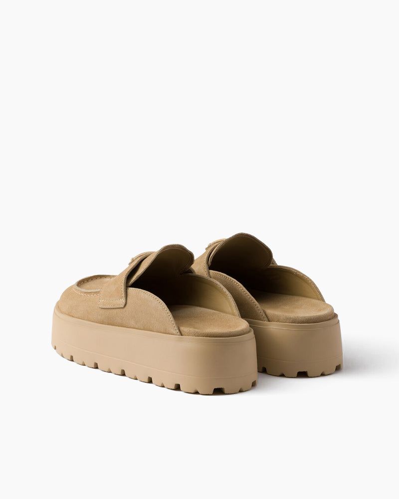 Suede flatform mules