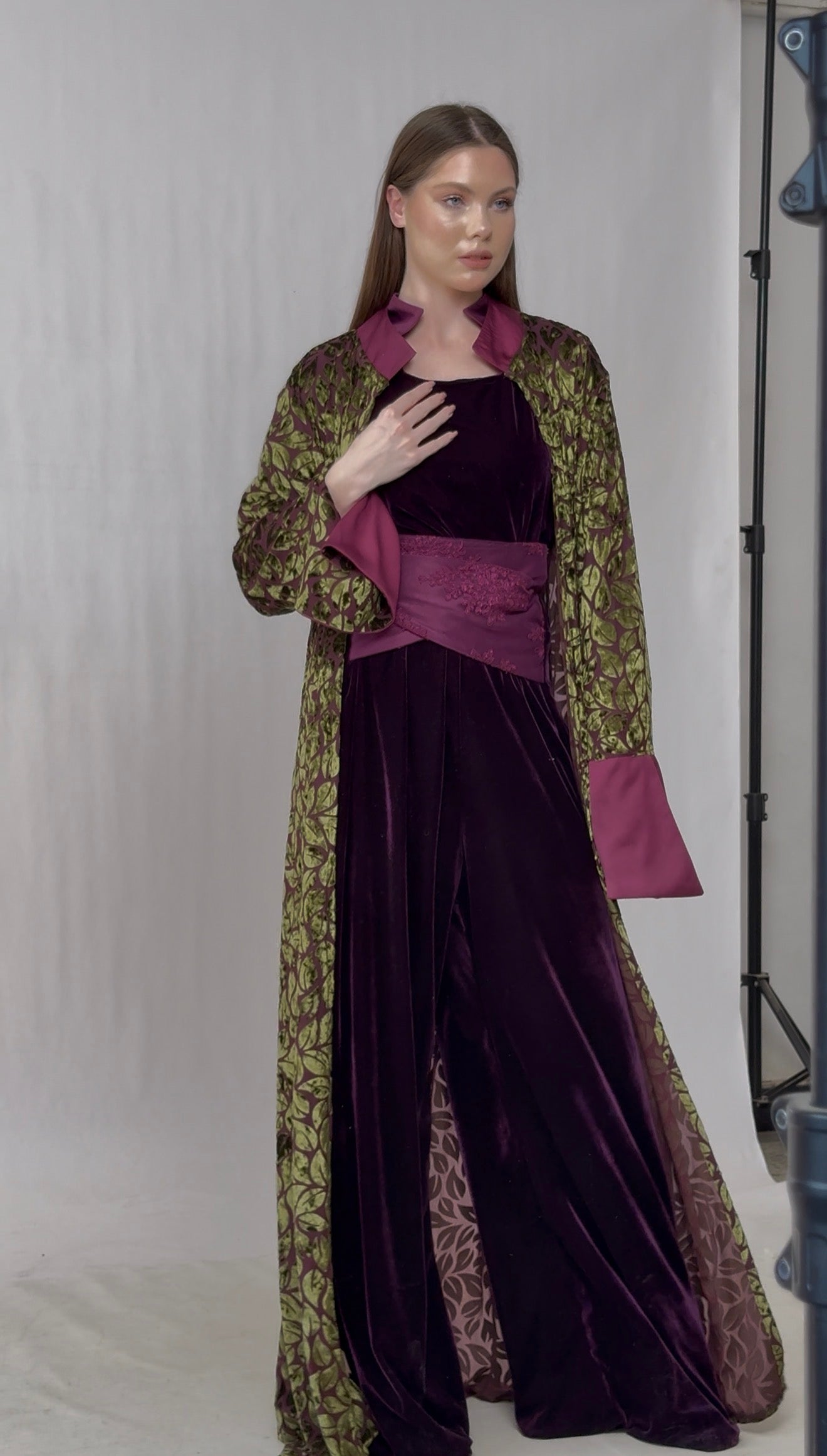 Royal Velvet Long Cardigan with Brocade Details – Luxury Evening Layer