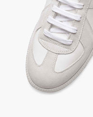 Everyday low-top leather street sneakers