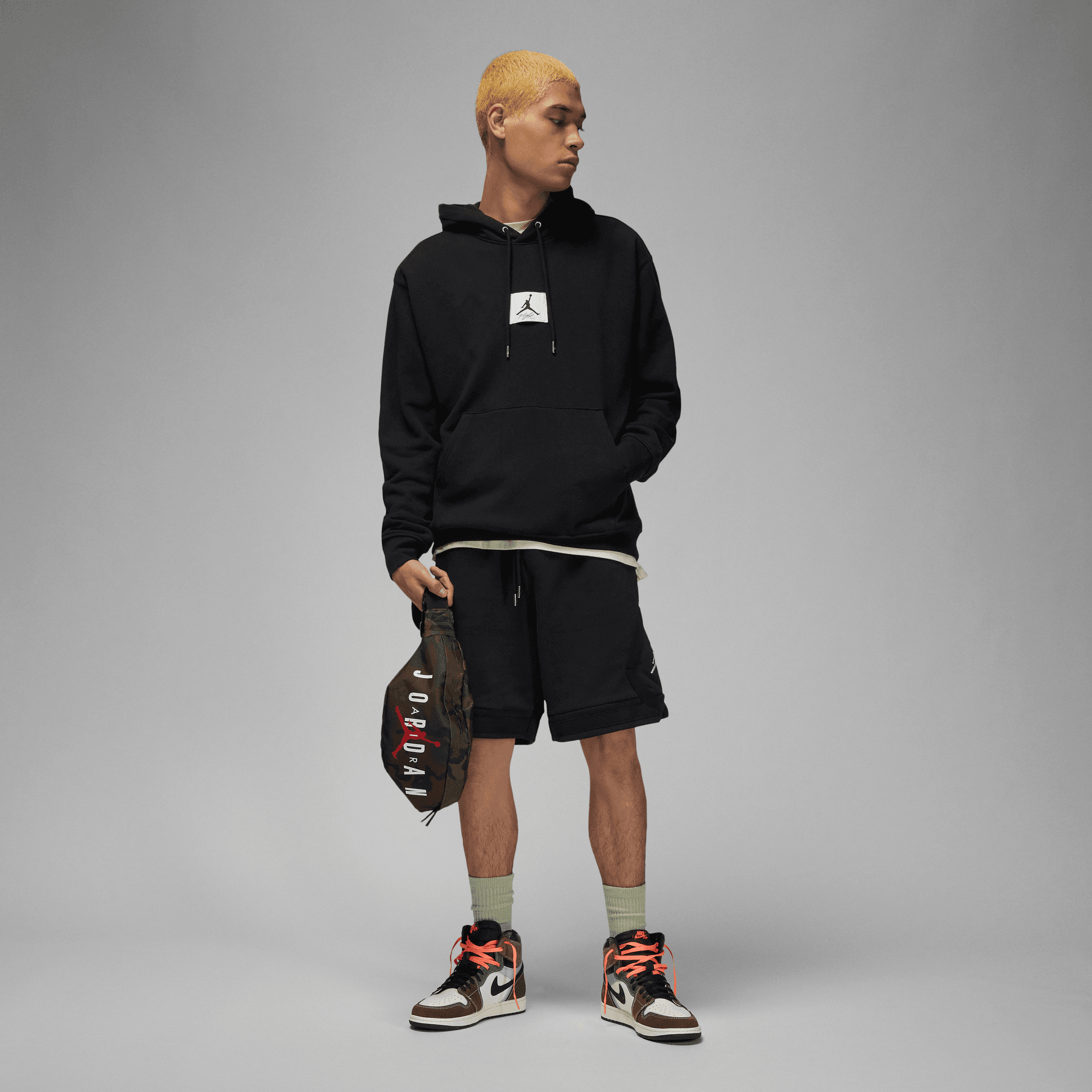 Air Jordan Essentials Fleece Hoodie- Men's