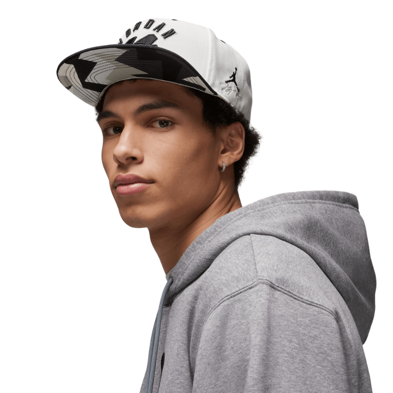 Air Jordan Essentials Fleece Hoodie - Men's