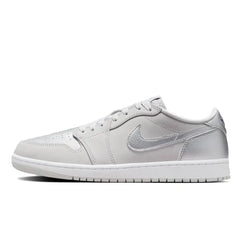 Air Jordan 1 Low OG 'Metallic Silver'