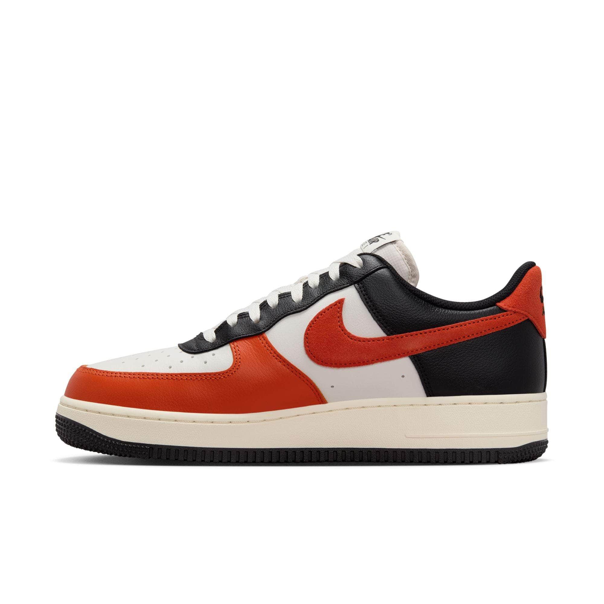 Nike Air Force 1 '07 LV8 - Men's