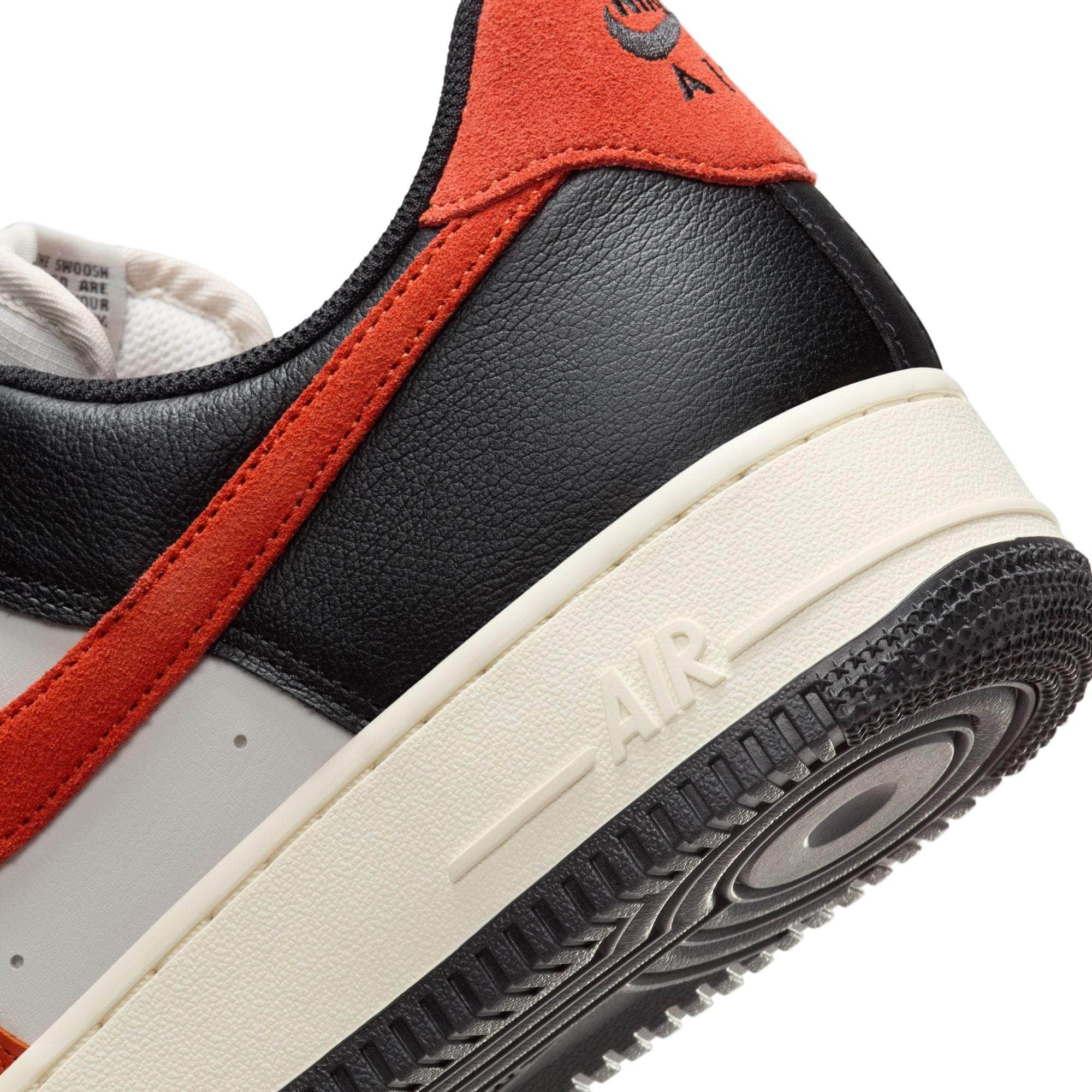 Nike Air Force 1 '07 LV8 - Men's