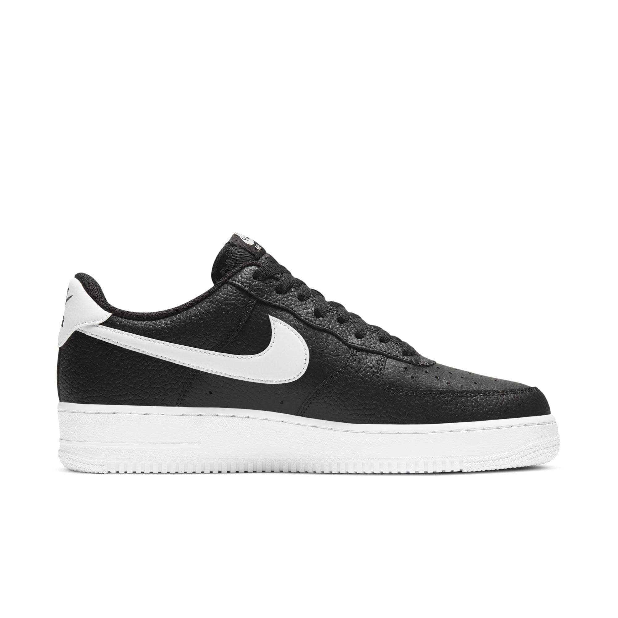 Nike Air Force 1 Low '07 Black White Pebbled Leather - Men's