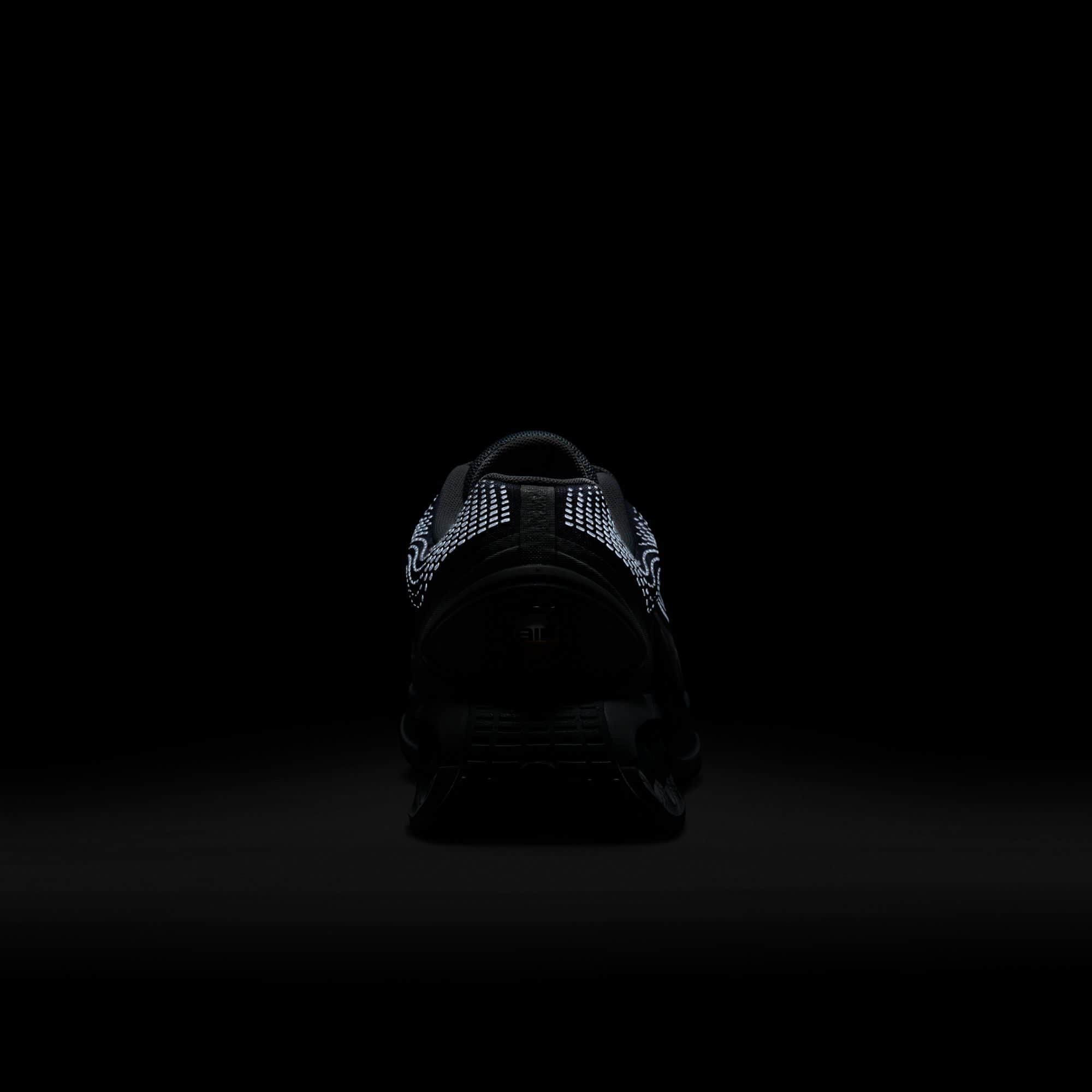 Nike Air Max DN  - Men's