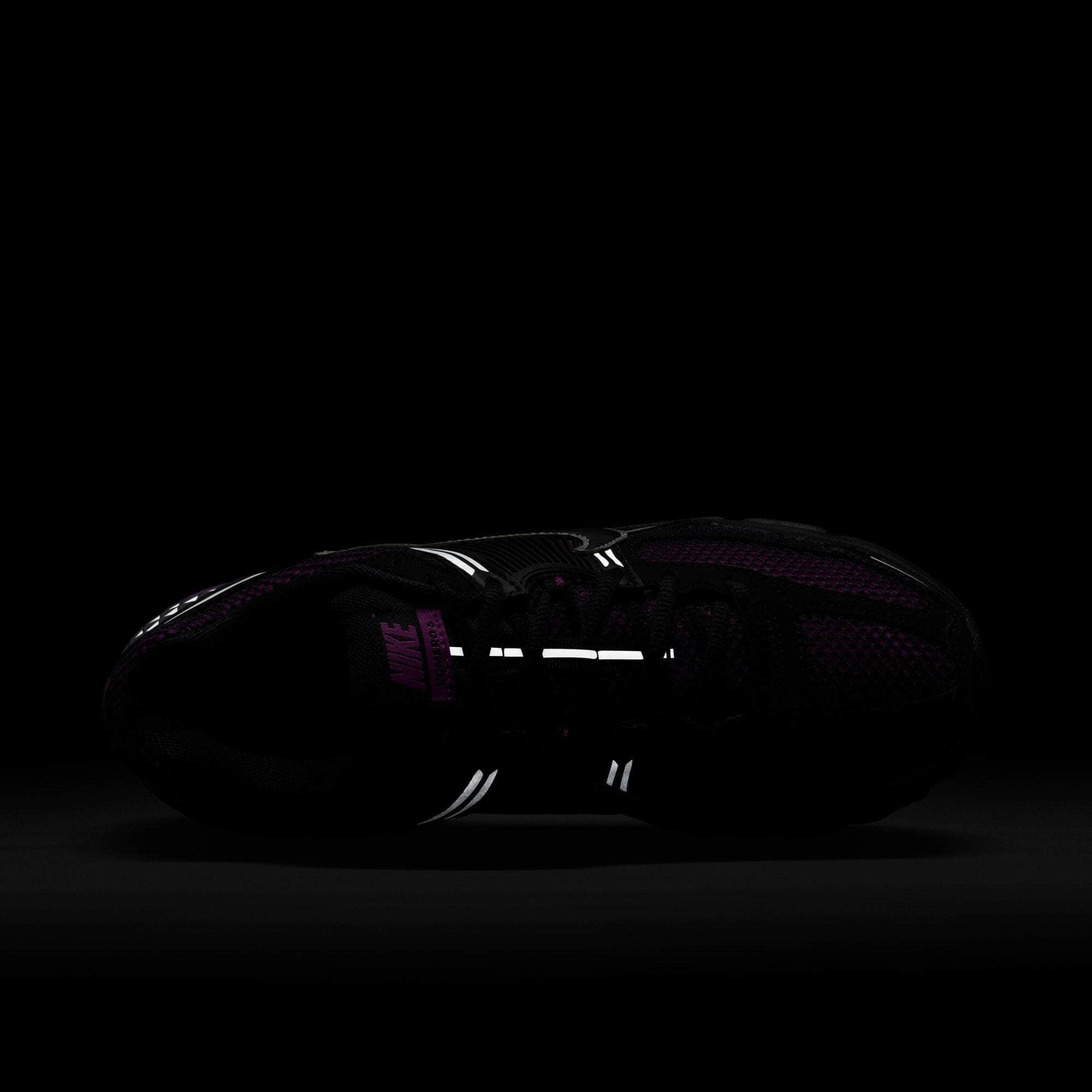 Nike Zoom Vomero 5 - Men's